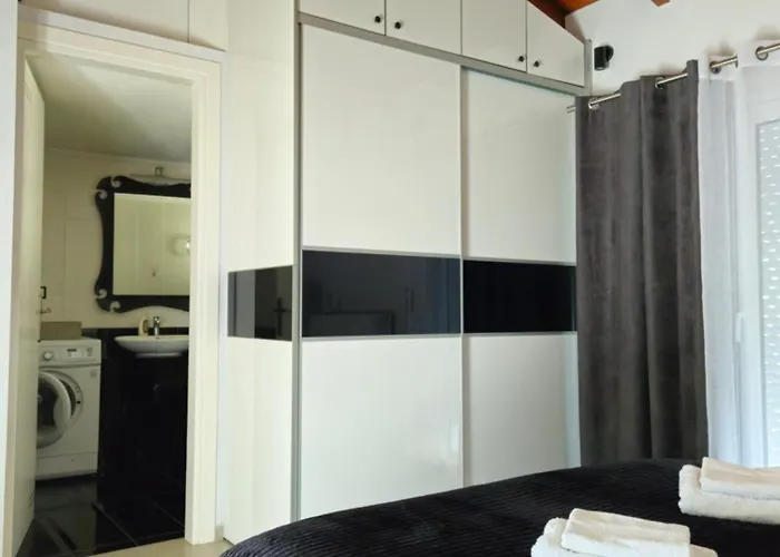 Mary's Luxury 1 Lägenhet Nemea