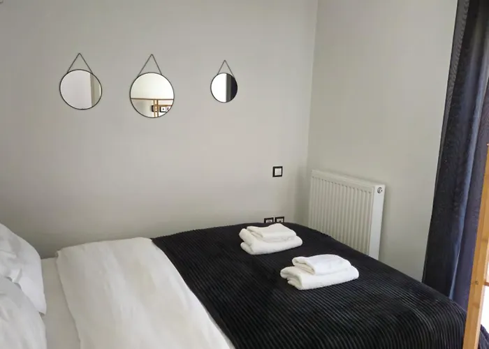 Mary's Luxury 1 Nemea