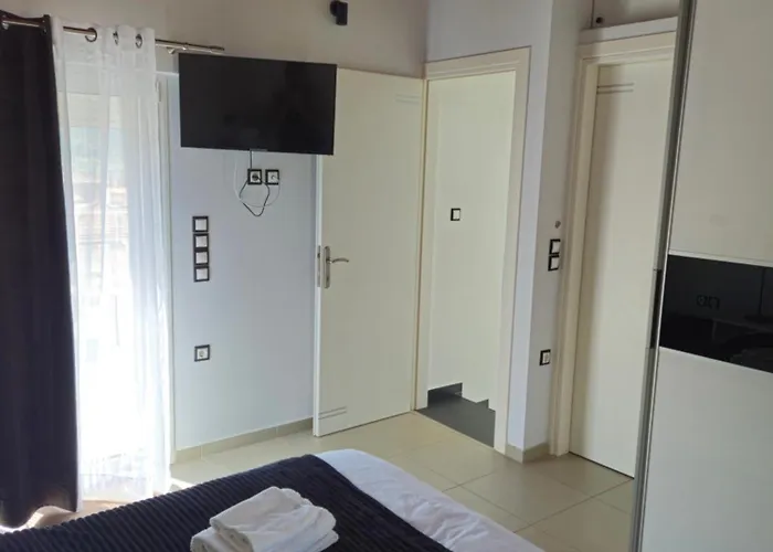 Mary's Luxury 1 Nemea